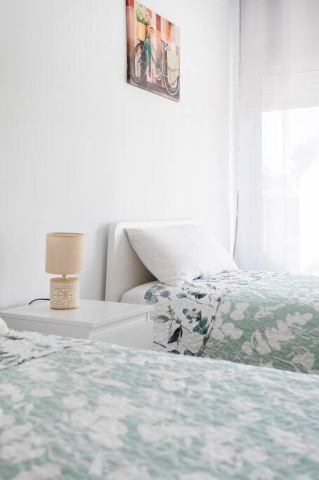 Encantador Apartamento De 3 Habitaciones Con Balcon 알리칸테 외부 사진
