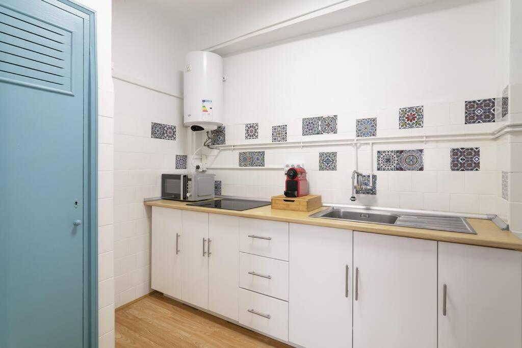 Encantador Apartamento De 3 Habitaciones Con Balcon 알리칸테 외부 사진