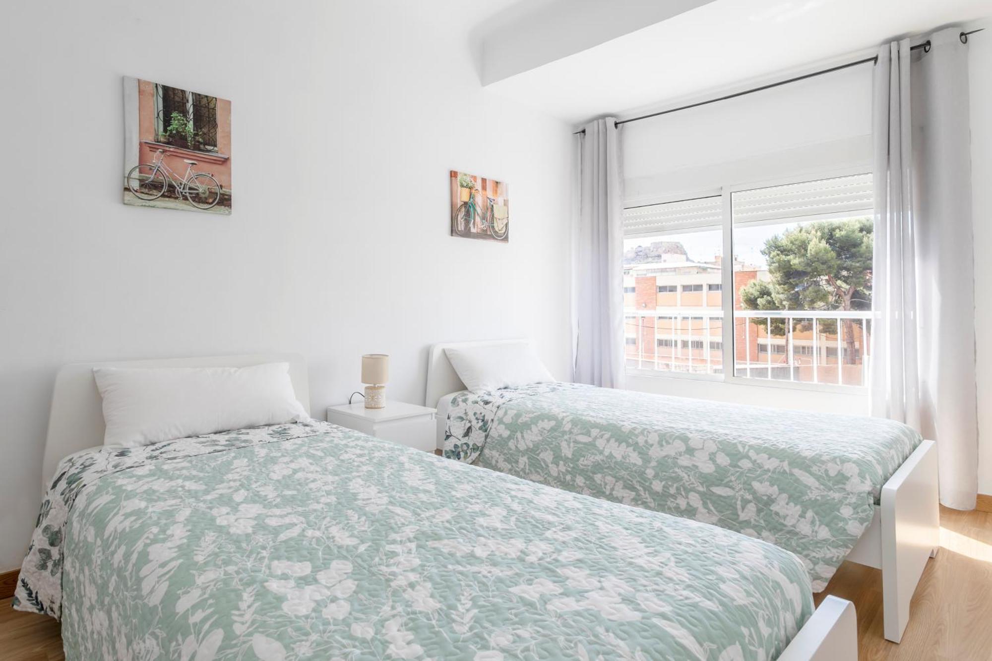 Encantador Apartamento De 3 Habitaciones Con Balcon 알리칸테 외부 사진